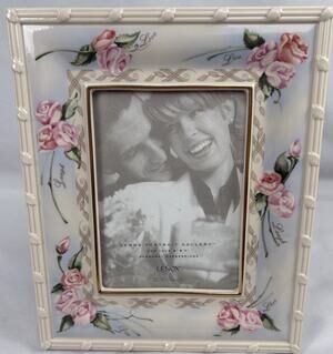Lenox Sentiment Rose Bouquet Frame Holds 5 x 7 Photo Picture Live Love Laugh